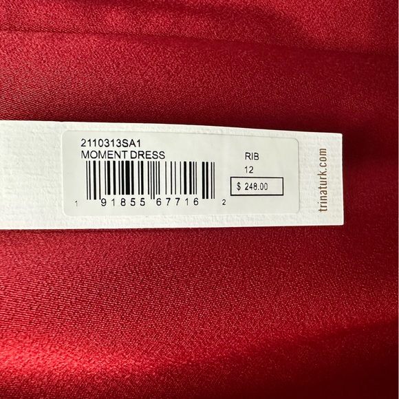 Trina Turk Ruby Red Shimmer 3 Quarter Sleeve Lined Zip Back Moment Dress Size 12 - Picture 10 of 12